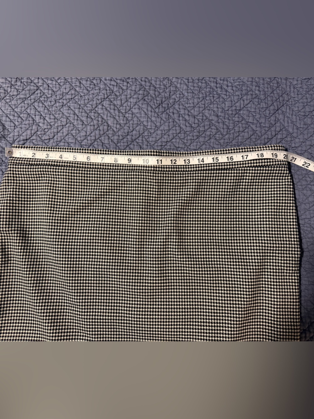 Ann Taylor Houndstooth Skirt - Size 18 - Picture 5 of 8